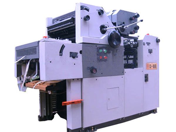 47衛(wèi)星式雙色膠印機(jī).jpg